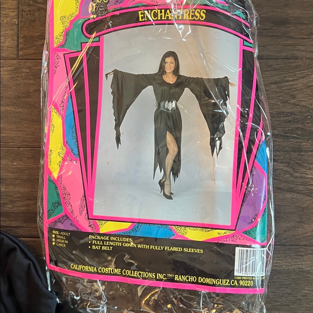 Enchantress Costume no Bat Belt size medium